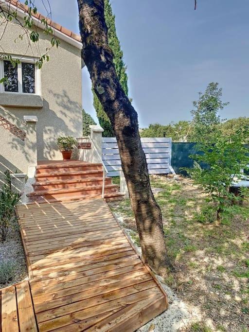 Les Penates Du Pastel - Jardin & Terrasse Apartamento Villefranche-de-Lauragais Exterior foto